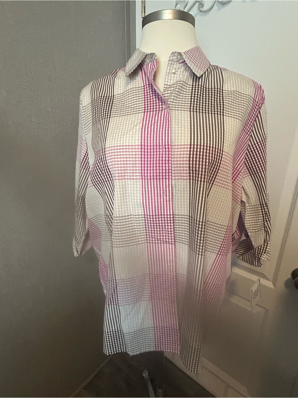 Kim Rogers Pink and White Plaid Casual Button-Down Shirt